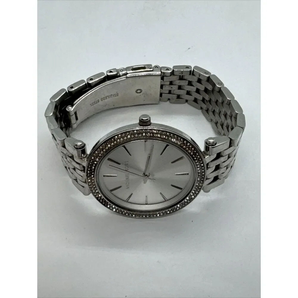 Michael Kors Darci MK3190 Womens Silver Stainless Steel Analog Dial Watch JNA429